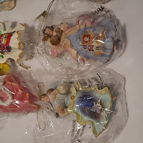 12 Danbury Mint Heavenly Angels Christmas Ornaments